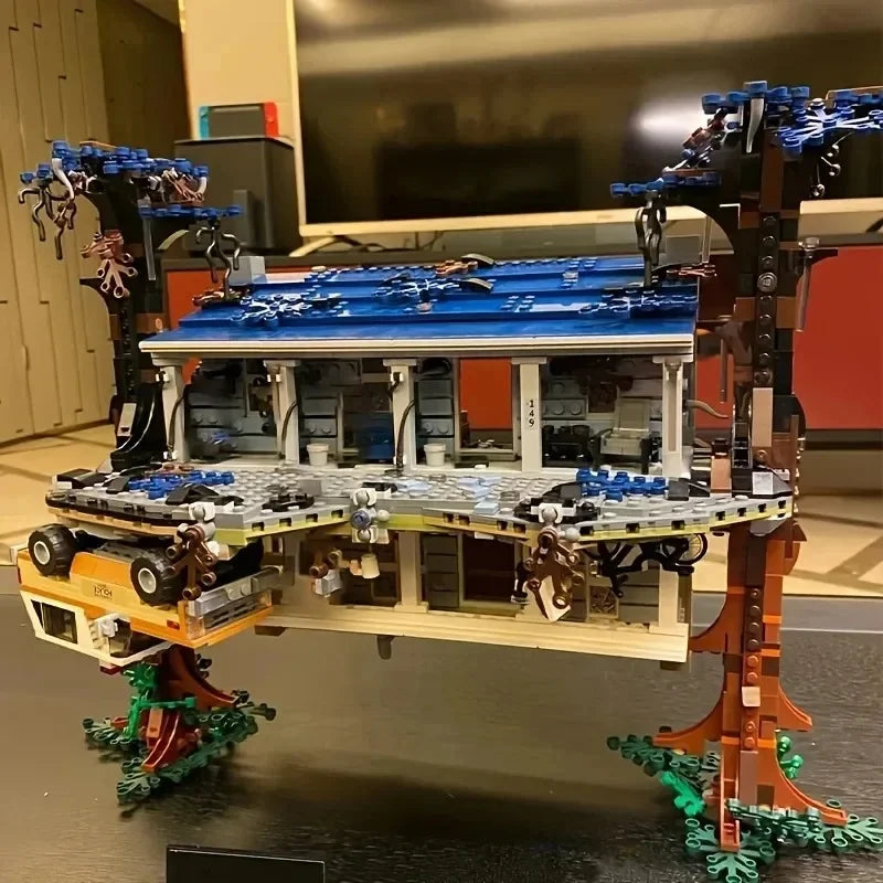 Upside House 75810