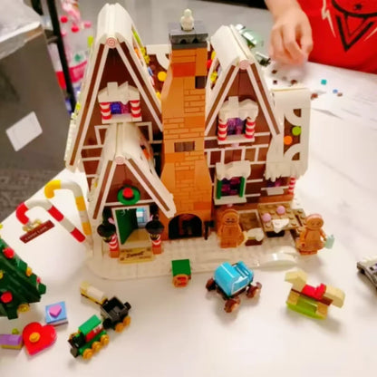 Gingerbread House 10267