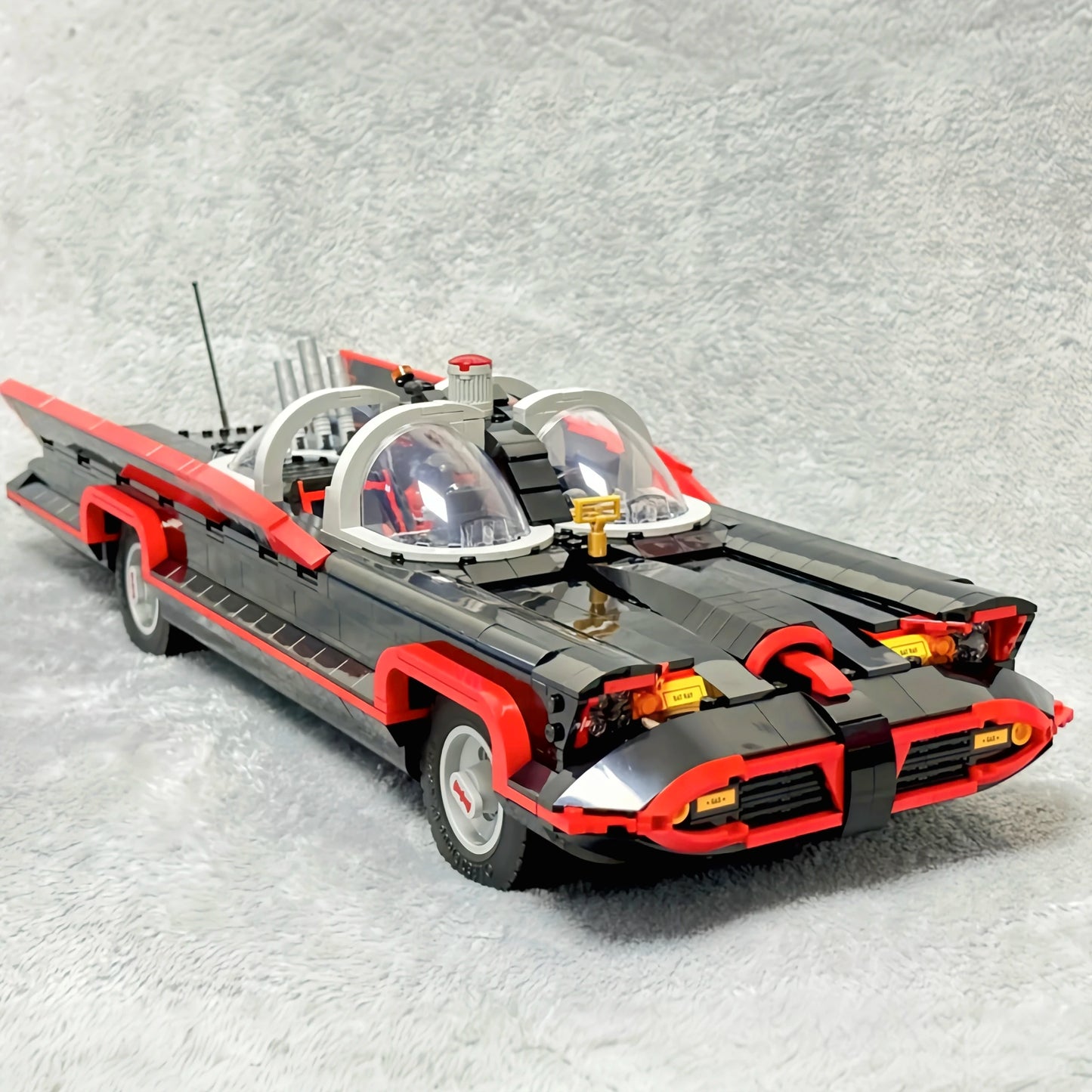 Classic TV Bat Car 76328