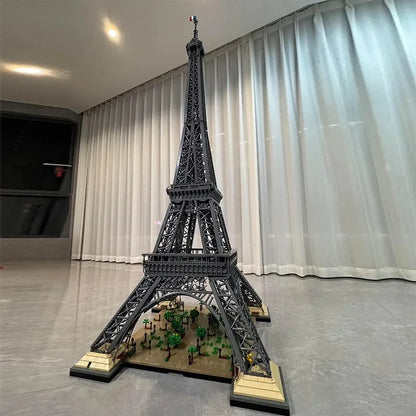 Eiffel Tower 10307