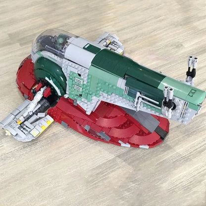 UCS Slave Ship 75060