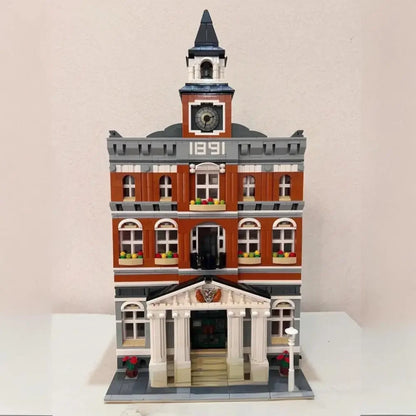 Town Hall 10224