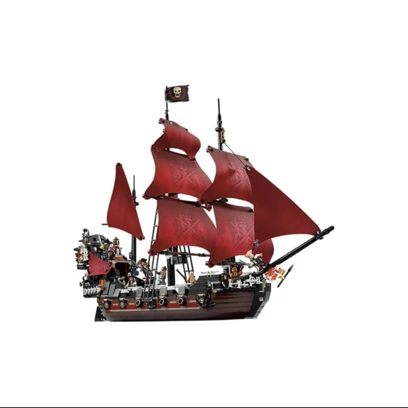 Red Queen Pirate Ship 4195
