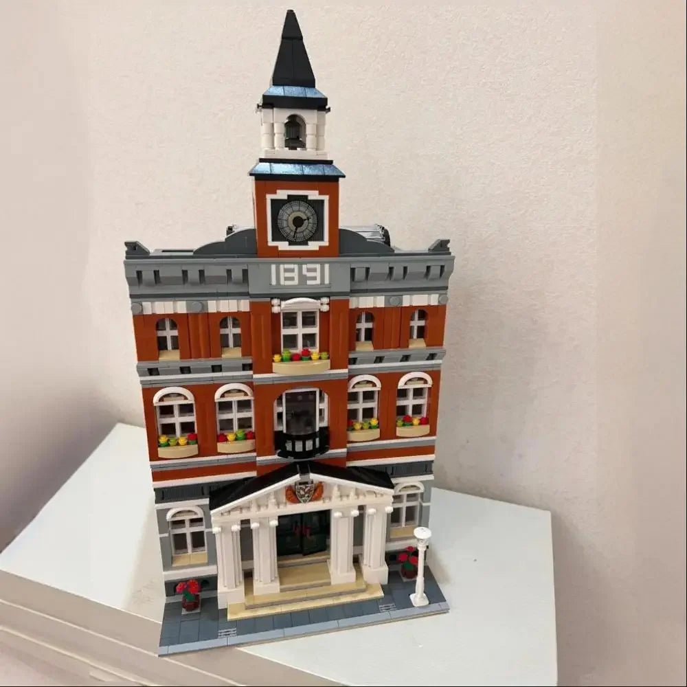 Town Hall 10224